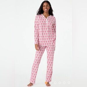 Roller Rabbit Pajamas - like NEW!